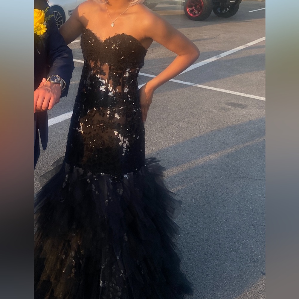 Prom Dress - Picture 4 of 6